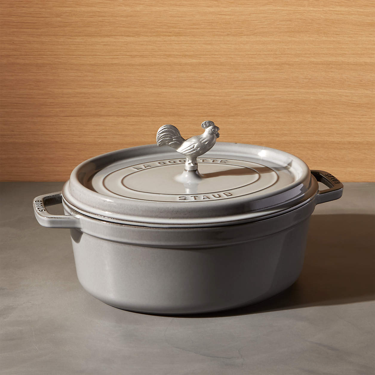 Staub 5 75 Qt Graphite Grey Coq Au Vin Cocotte Reviews Crate Barrel