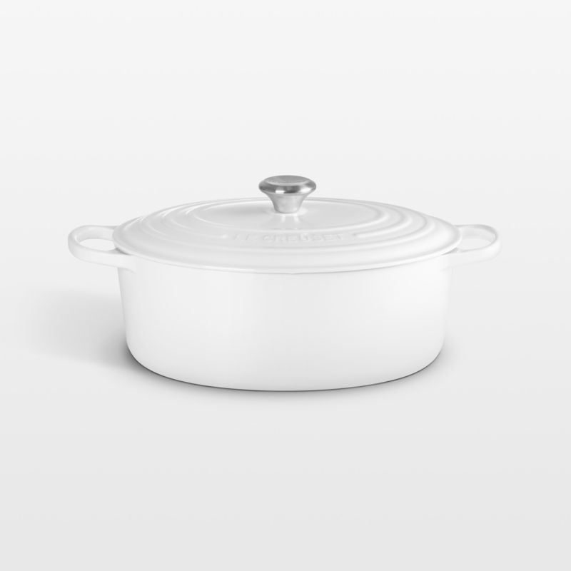 Le Creuset ® Signature 8-Qt. White Enameled Cast Iron Oval Dutch Oven