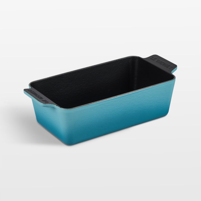 Le Creuset ® Signature Caribbean Cast Iron Loaf Pan