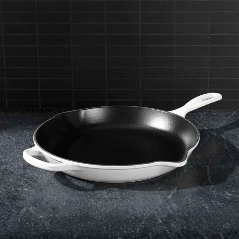 Le Creuset ® Signature 11.75" White Enameled Cast Iron Skillet