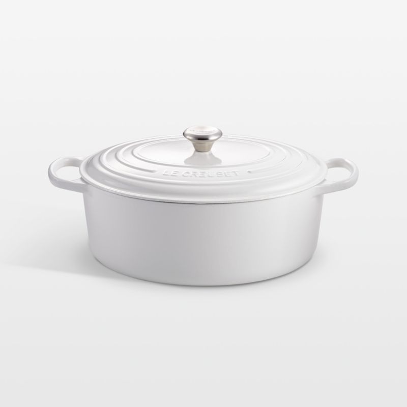 Le Creuset Signature Round 7.25-Qt. Round White Enameled Cast Iron