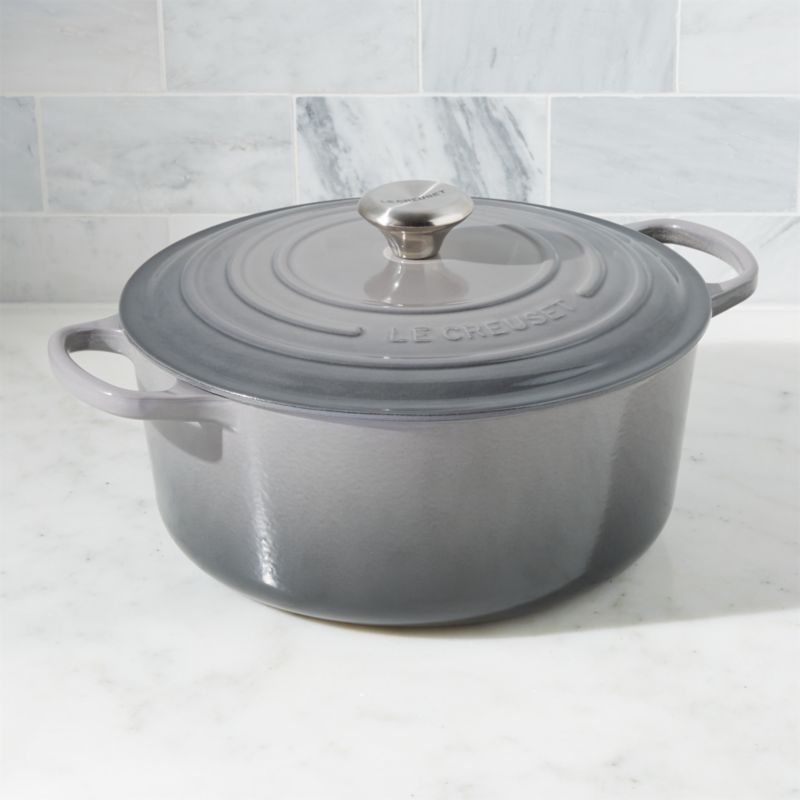 Le Creuset ® Signature 7.25-Qt. Oyster Enameled Cast Iron Round Dutch Oven
