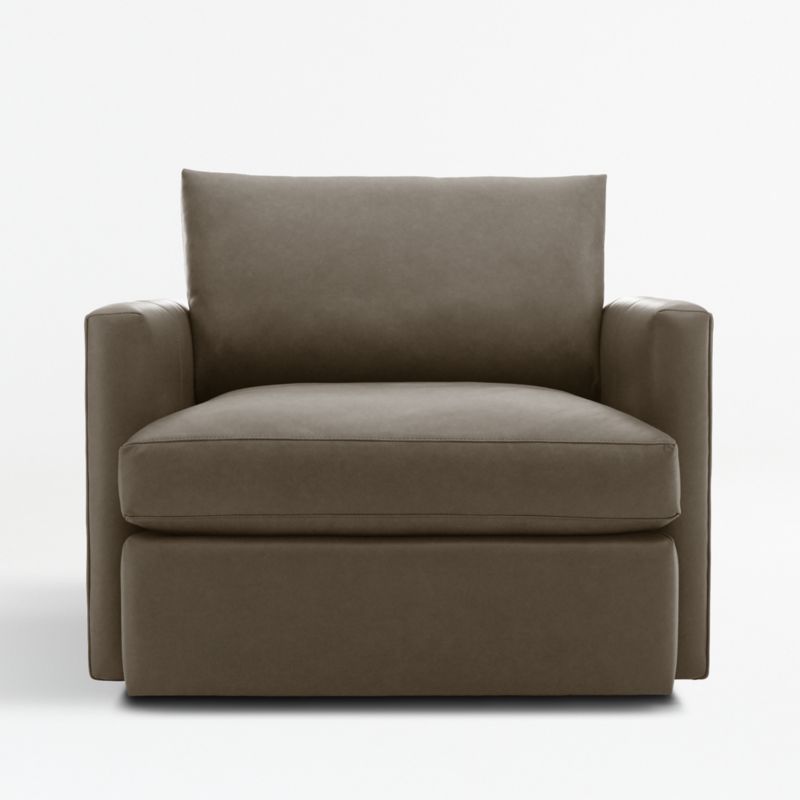 Lounge Deep 40" Leather Swivel Chair