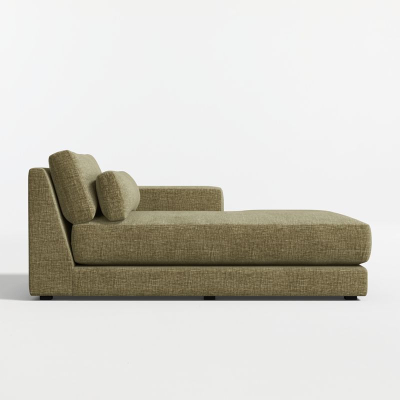 Retreat Right-Arm Chaise Sectional Piece