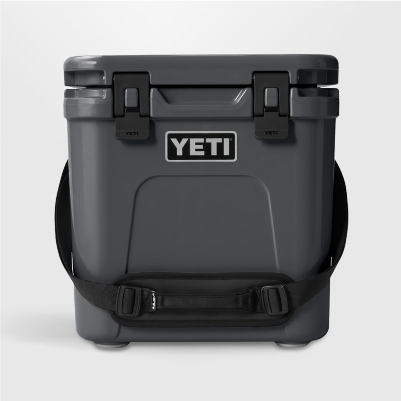 YETI Roadie 24 Hard Cooler Charcoal 2.0