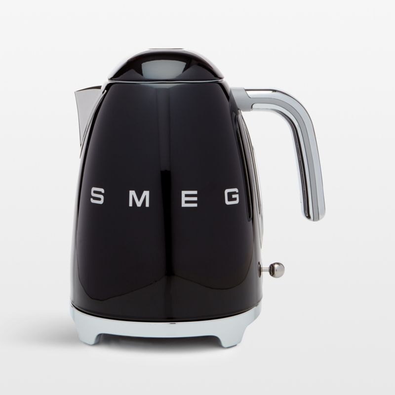 SMEG Black Retro Electric Kettle