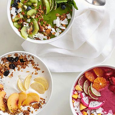 Berry Avocado Smoothie Bowl