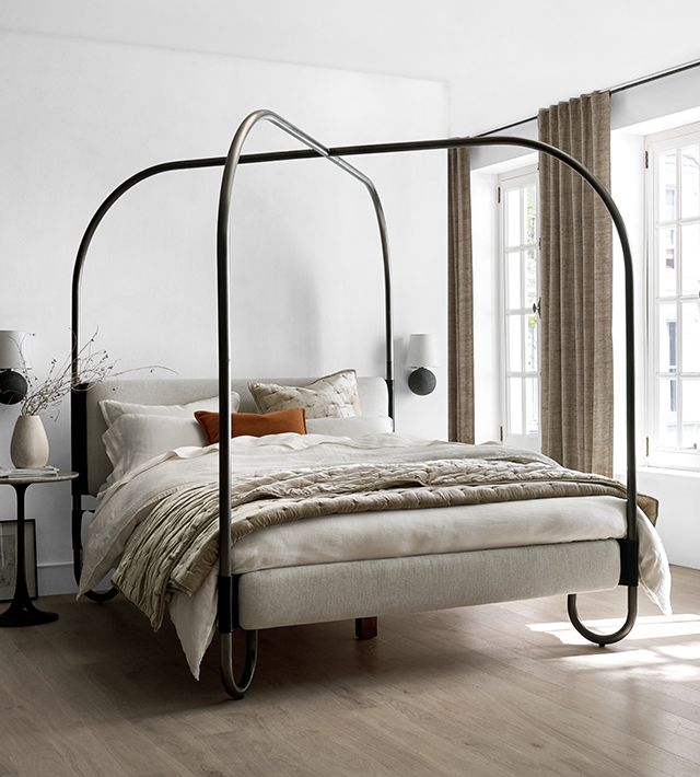 new gracia canopy bed in pewter