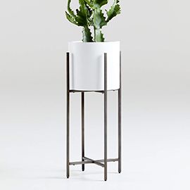 Dundee White Planter with Stand