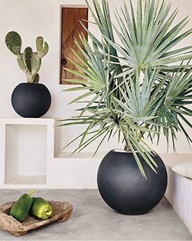 Sphere Large Dark Grey Indoor/Outdoor Planter