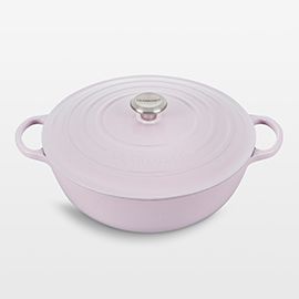 Le Creuset® Signature 7.5-Qt. Shallot Chef Oven