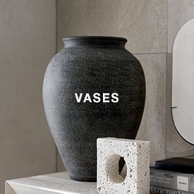 vases