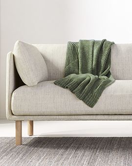 Sofas & Sectionals