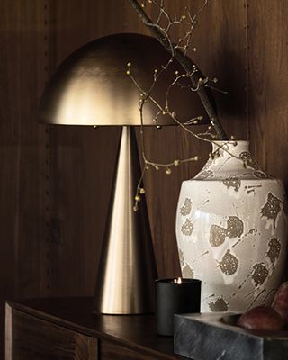 lachlin brass table lamp
