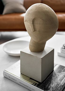 ulla wood bust