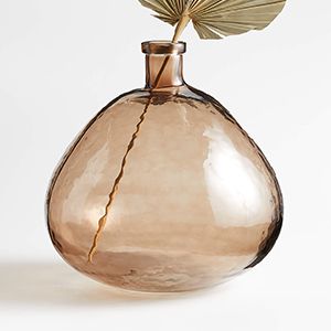 amber glass vase
