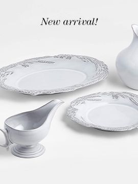 Lira White Porcelain Dinnerware