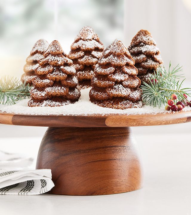 christmas tree gingerbread cakes