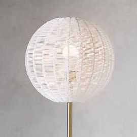 Round Ivory Woven Lamp