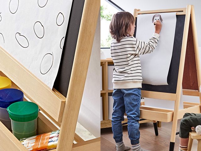 WOODEN KIDS ART EASEL