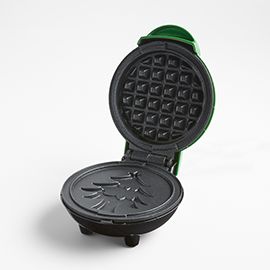 Dash ® Christmas Tree Mini Waffle Maker