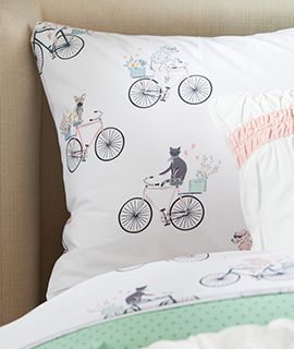 KIDS BEDDING