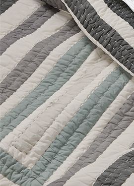 Faded Organic Geo Baby Quilt