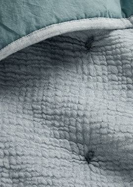 Aire Crinkle Hand-Quilted Comforter