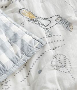 Safari Friends Gauze Organic Cotton Baby Crib Quilt