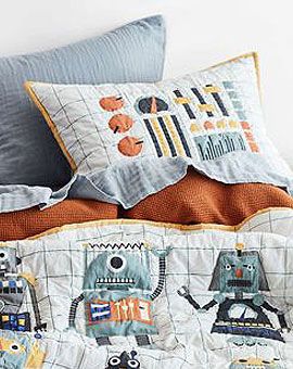 Kids Modern Robot Organic Cotton Quilt