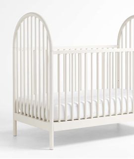 Canyon Warm-White Spindle Wood Crib