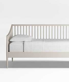 Hampshire Spindle Wood Kids Daybed