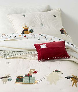 New! Holiday Presents Embroidered Organic Cotton Christmas Quilt