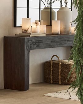 Valo Console Table