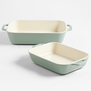 Staub® 2-Piece Ceramic Baking Dish Set