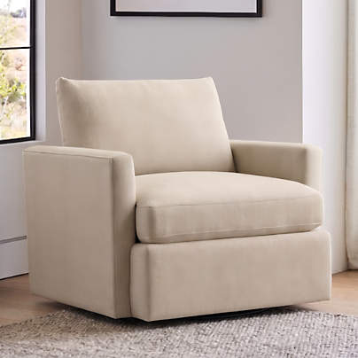 Lounge 40" Swivel Chair