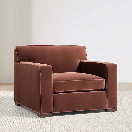 Raffiné 37" Chair by Athena Calderone