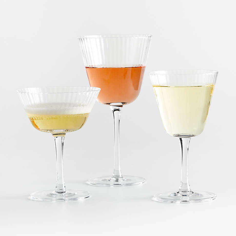 Crackled Wine Glass - ApolloBox