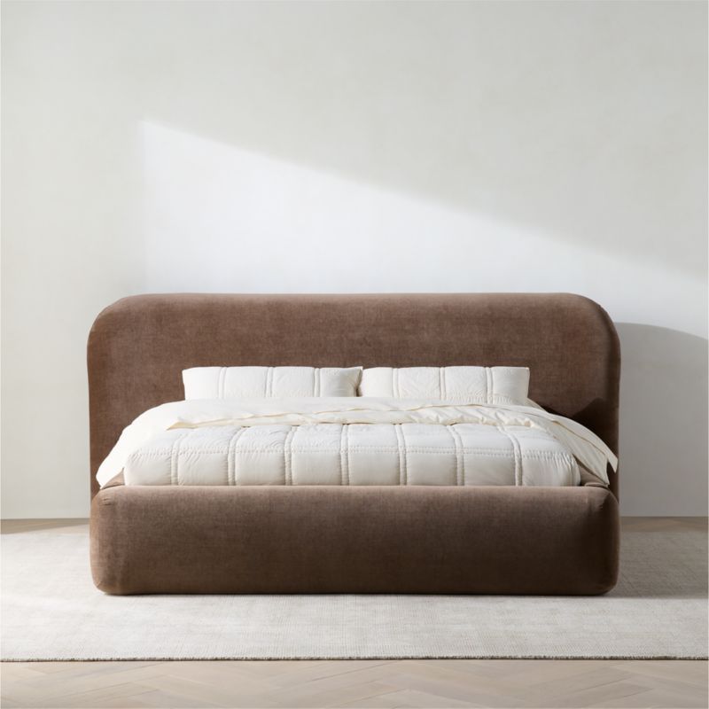 Adelaide Curved Upholstered Full Bed - image 2 of 10