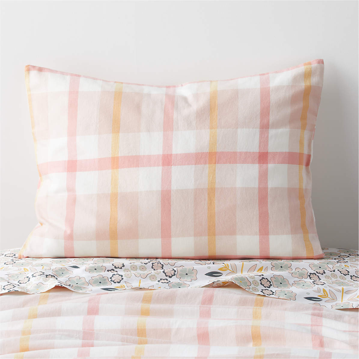 Adventure Modern Organic Pink Plaid Kids Pillow Sham Reviews