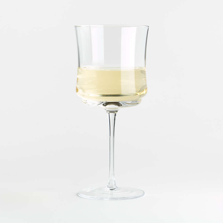 Aella All-Purpose Wine Glass + Reviews | Crate & Barrel Canada