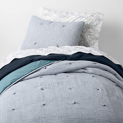 Aire Crinkle Blue Hand-Quilted Organic Cotton Kids Full/Queen Quilt