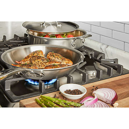 All-Clad ® d3 Curated 10.5" Fry Pan