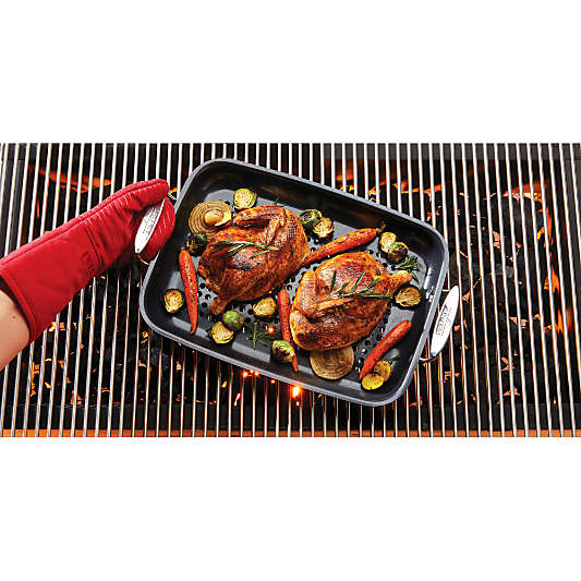 All-Clad ® Non-Stick 13.5" Outdoor Roaster