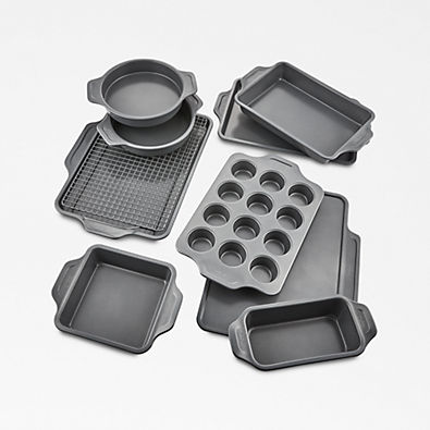 View All-Clad ® Pro Release 10-Piece Nonstick Bakeware Set details