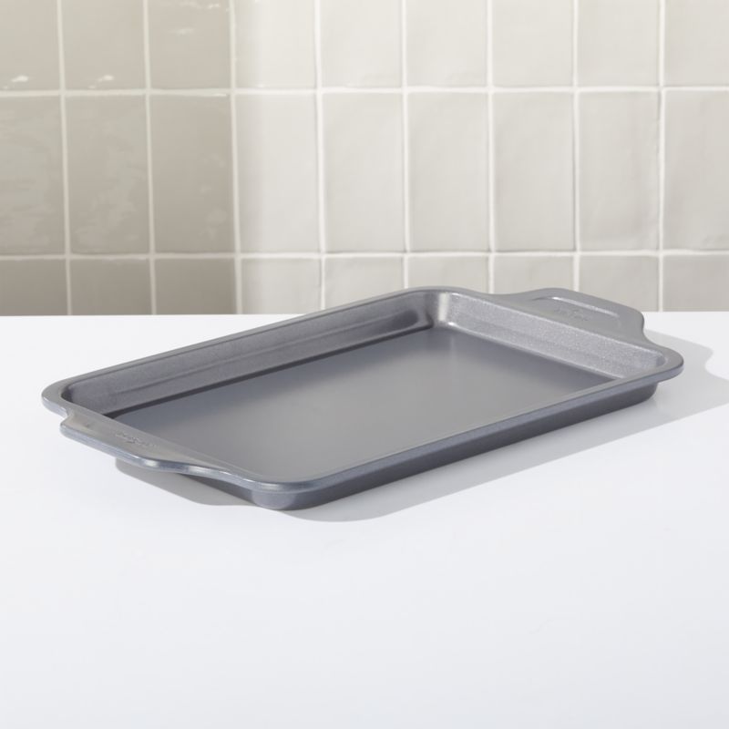 Crate & Barrel Slate Blue 9x13 Rectangular Cake Pan + Reviews