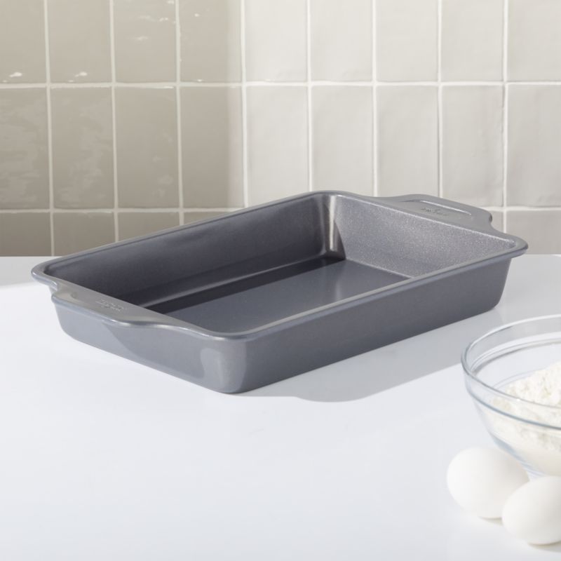 Crate & Barrel 9x13 Silver Rectangle Cake Pan + Reviews