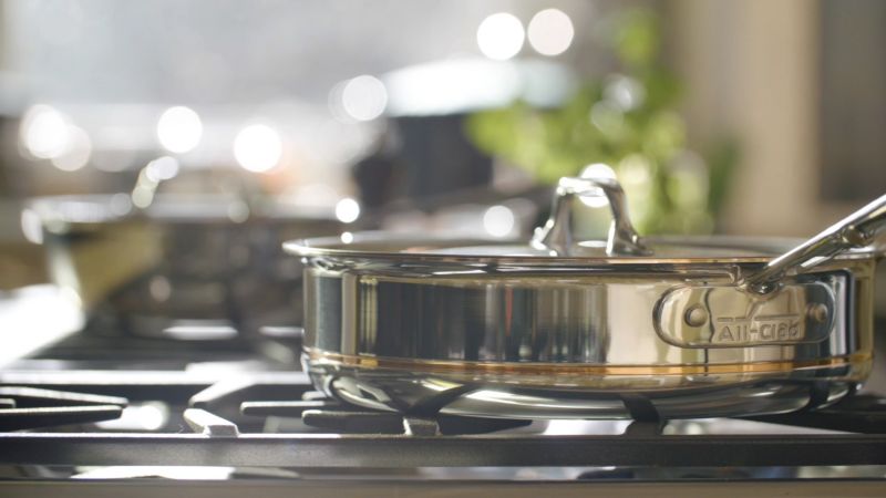 Play All-Clad ® d3 Stainless 12" Fry Pan with Lid - video 2 of 2