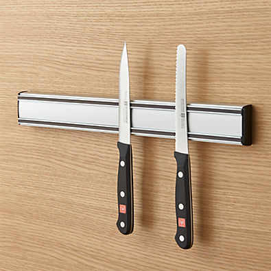 View Wüsthof ® Aluminum Magnetic Knife Holder details