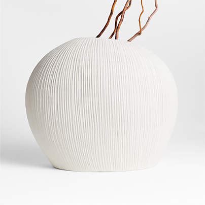 Alura Low-Wide Cream White Porcelain Vase